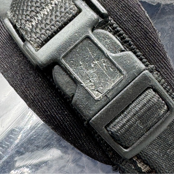 Teva Hurricane Men’s Size 9 Hiking Sandals Spider Rubber Outdoor Trail - Picture 15 of 15